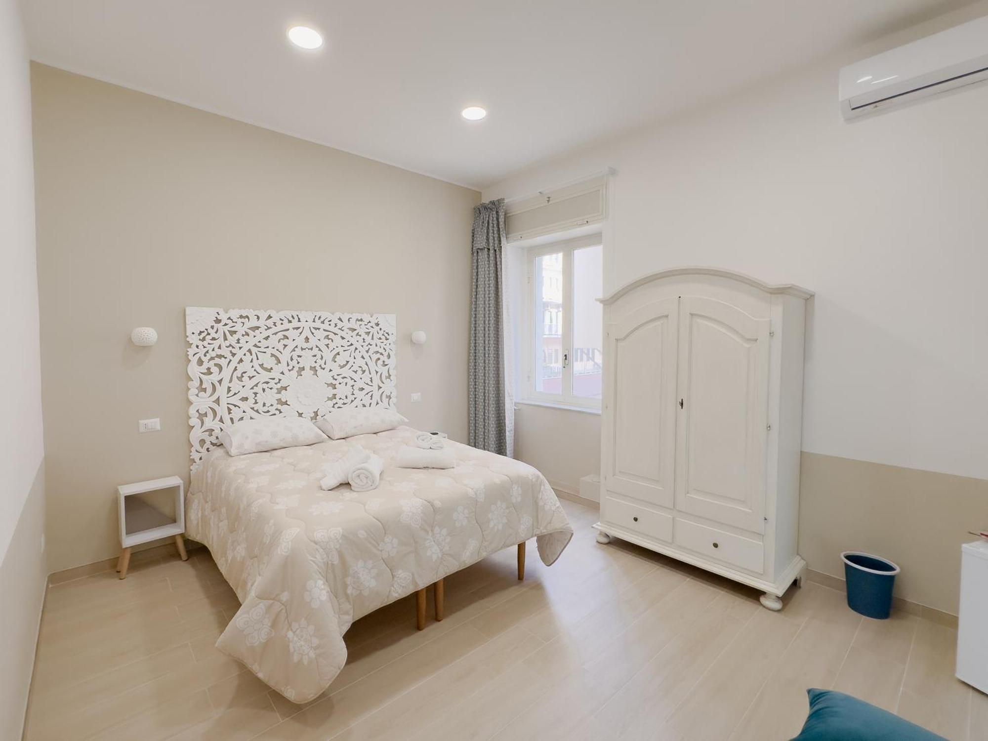 Real Poggio Hotel Naples Exterior photo